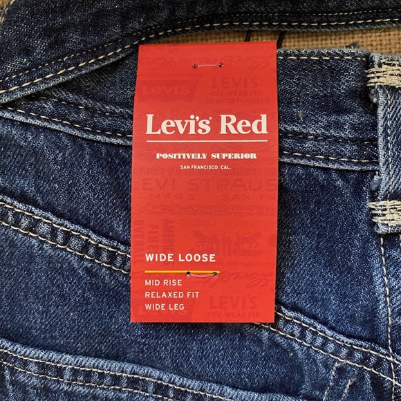 Levi's Red - Premium Denim - Loose Wide Leg Jeans Baggy 25x30 ~NWT - Picture 6 of 12